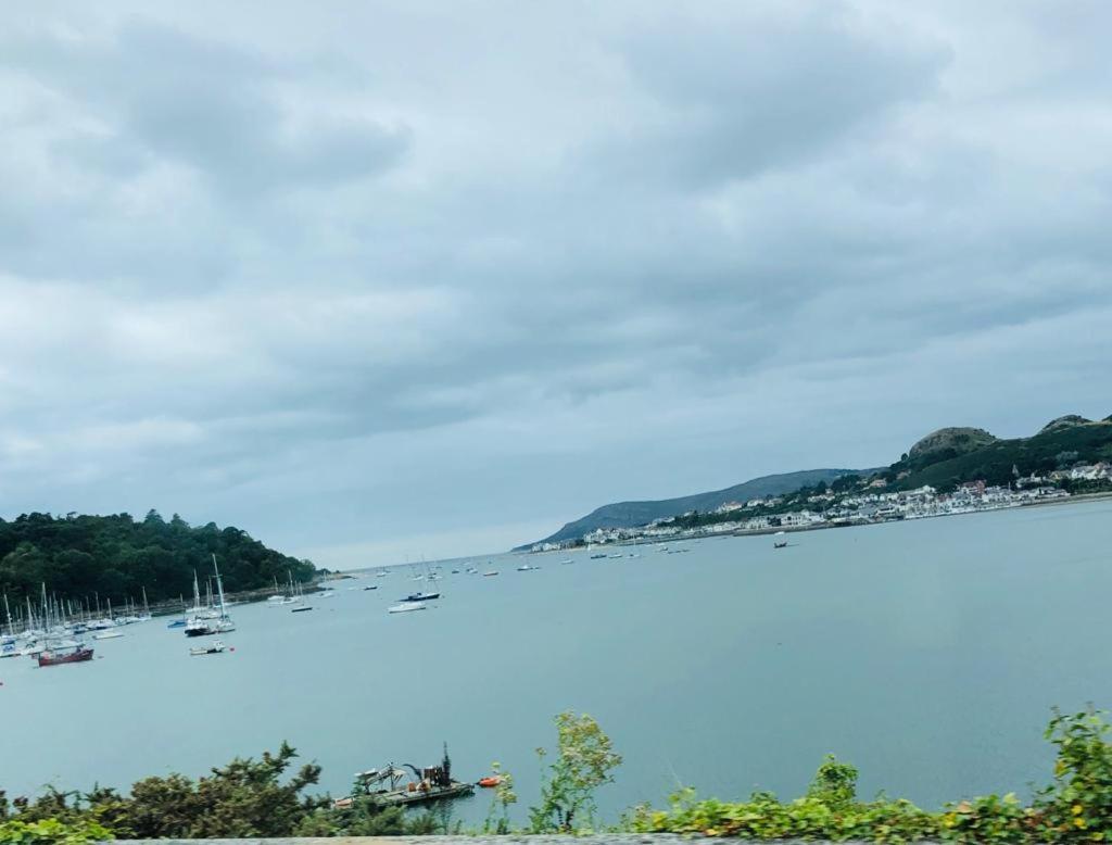 Sea Haven Villa Conwy Luaran gambar